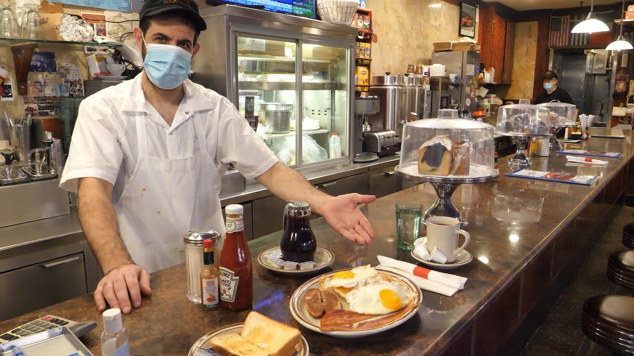 Любимый бранч президента США в Нью-Йорке! / яйцо бенедикт и блины | Нью-Йорк