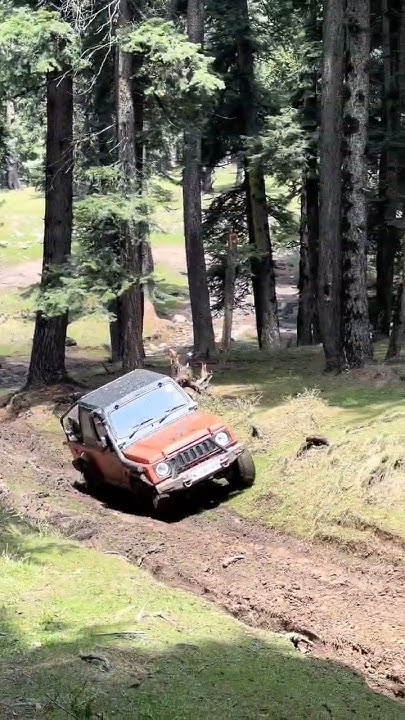 B.C. Offroading Crash Claims Popular Youtube Duo: A Nation Mourns - l70b3cz