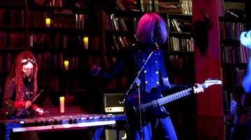 ManifestiV - Just Wait (Live - Mutiny Information Cafe, Denver, CO 10-13-2018)