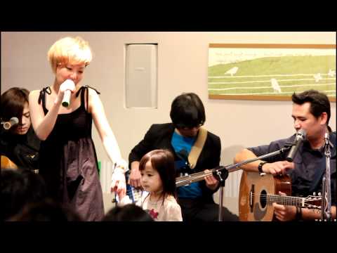 在你和天空之間 - BIBICHAO-趙之璧 @ 女朋友 首賣座談會