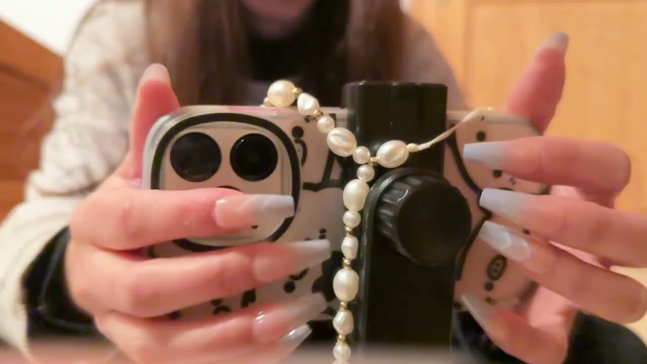 iPhone camera Tapping and Scratching 