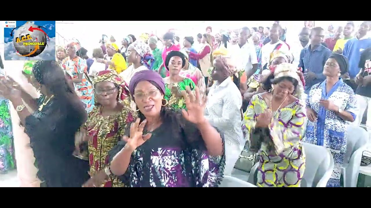 La louange conduit par la soeur Duverland