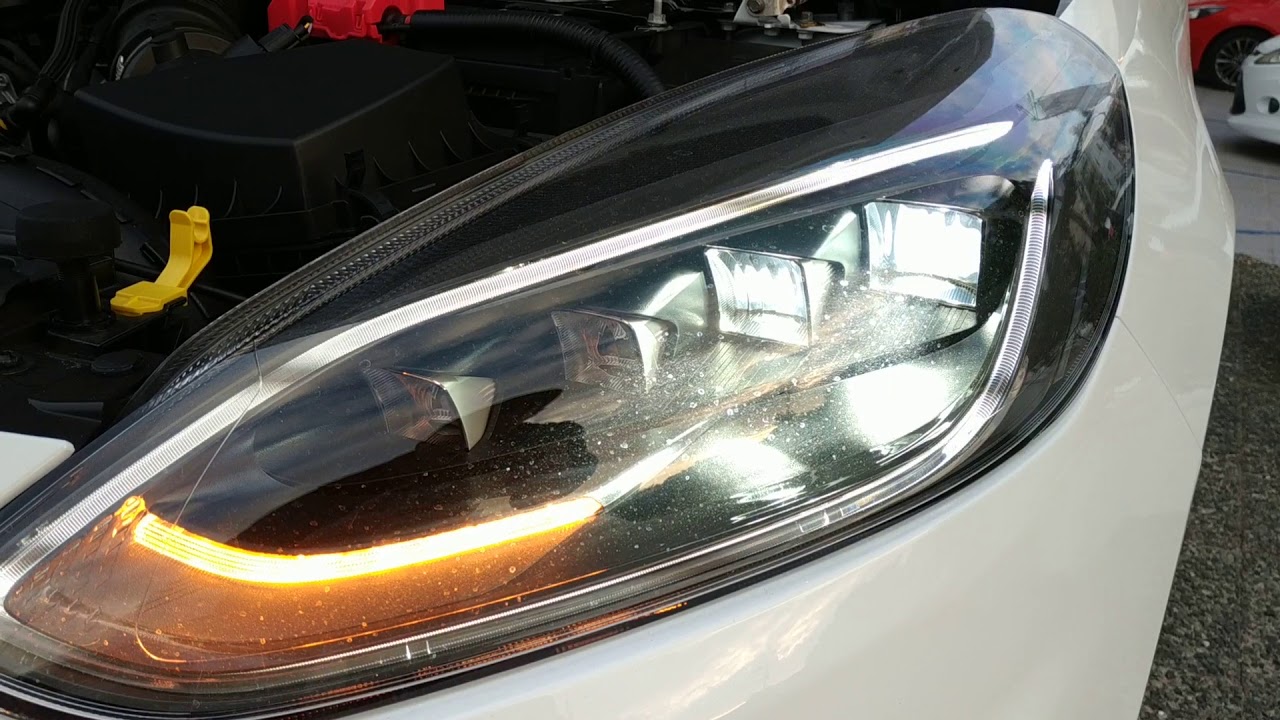 Montgomery Reception Maleri 2018 Ford Fiesta MK8 full led headlight - YouTube