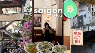 Lịch trình 1 mình khám phá Sài Gòn | Dinh Độc Lập, Thrift Shop, Street Food, Cafe | Travel Vlog screenshot 1
