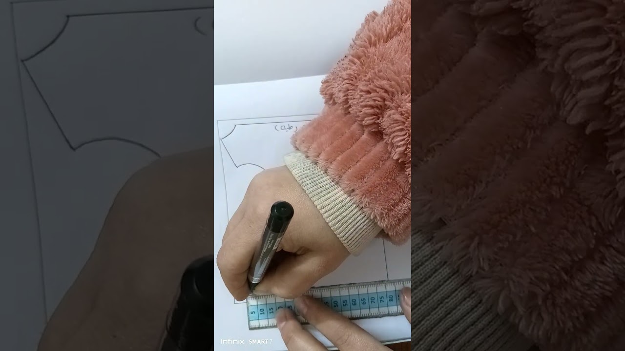 رسم قميص رجالي بنصف كم . قالب المنشور