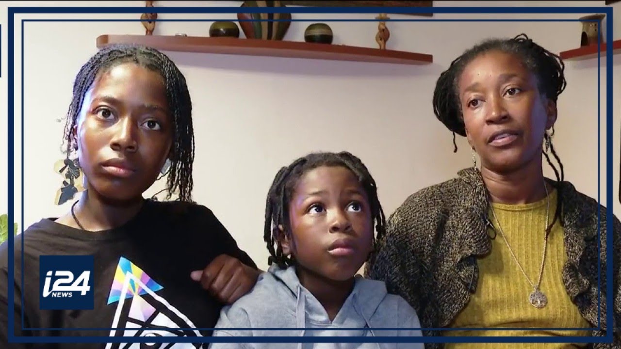 Израильская чернокожая еврейская община борется против депортации.