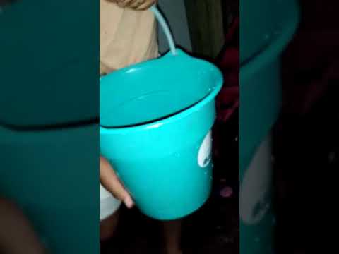 Mãe de desespera ao ver três filhos carbonizados em Rio Branco