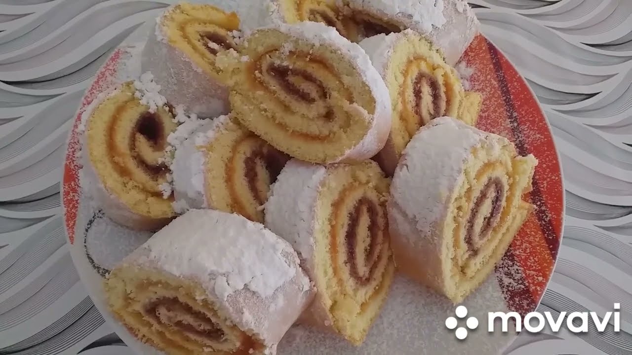 Αφράτο ρολό με μαρμελάδα  - Рулет с повидло. | Συνταγούλες με την Κική