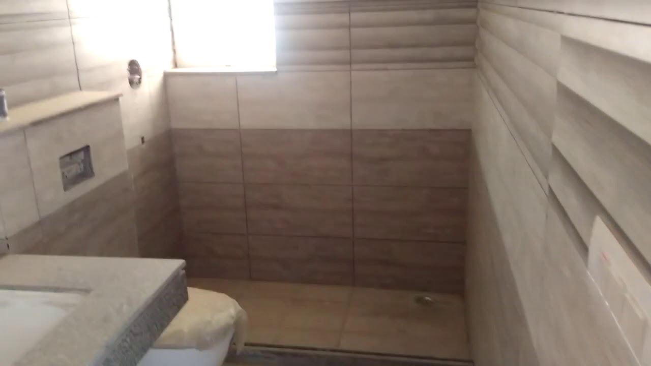 Supertech Araville Sector 79  Call or Whatsapp 8375864323 For Details