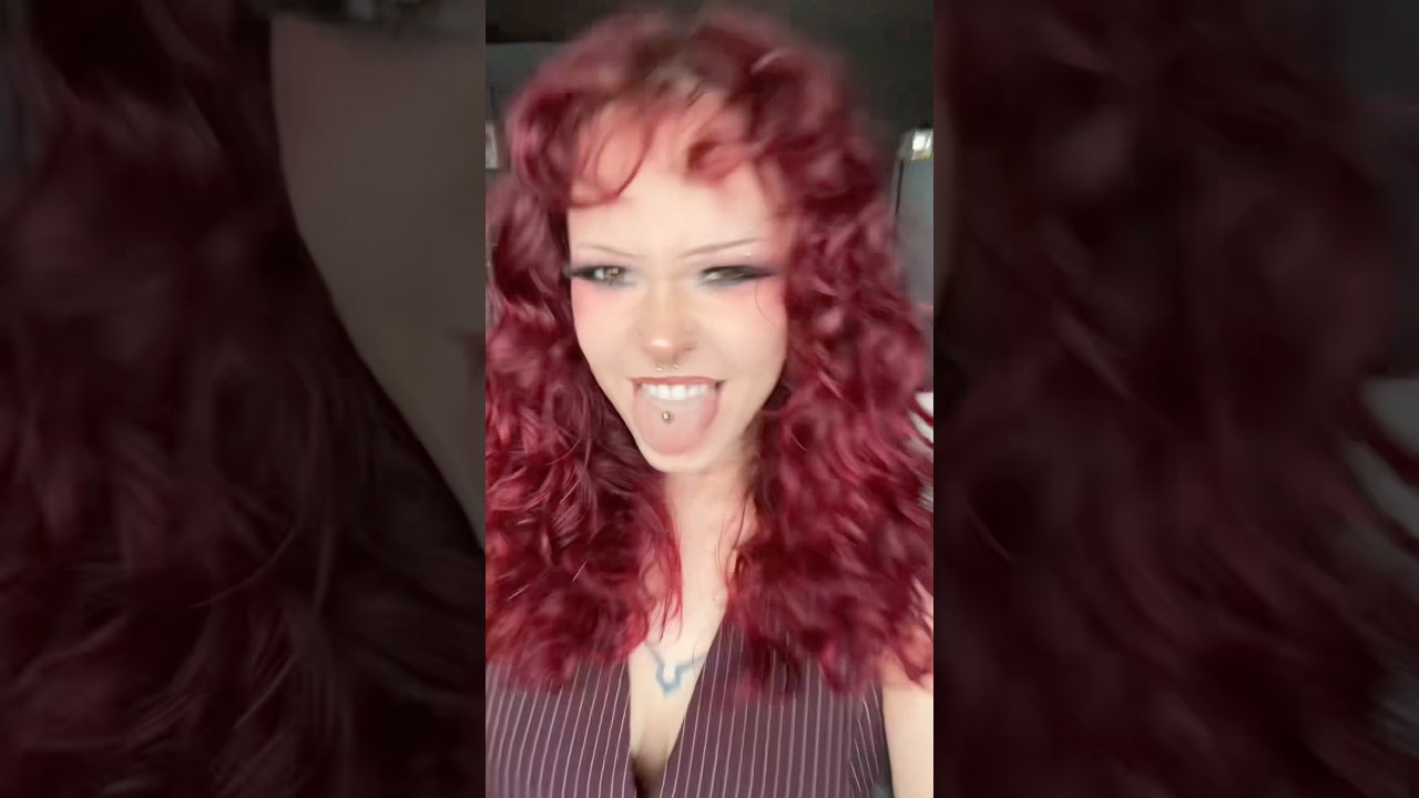 switch #redheaddays #makeup #redhair
