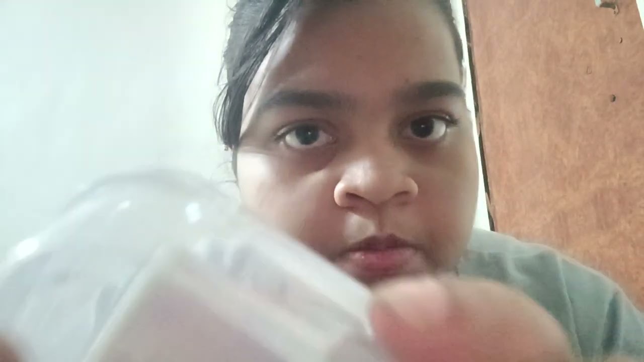 Асмр Делаю макияж случайными вещами