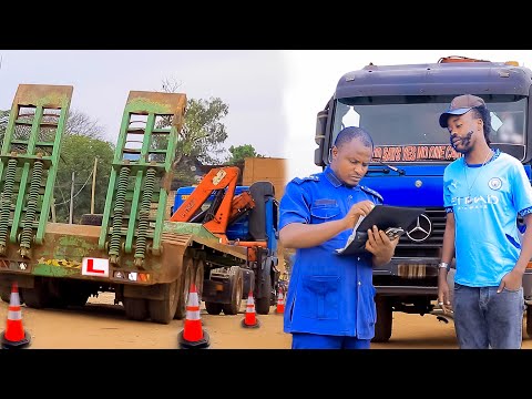 REGIS AKOZE IKIZAMINI CYA PERIMI MUBUSANZA IMBERE YA POLICE IGIKAMO CY RUKURURANA MUZEHE REGIS SKIT