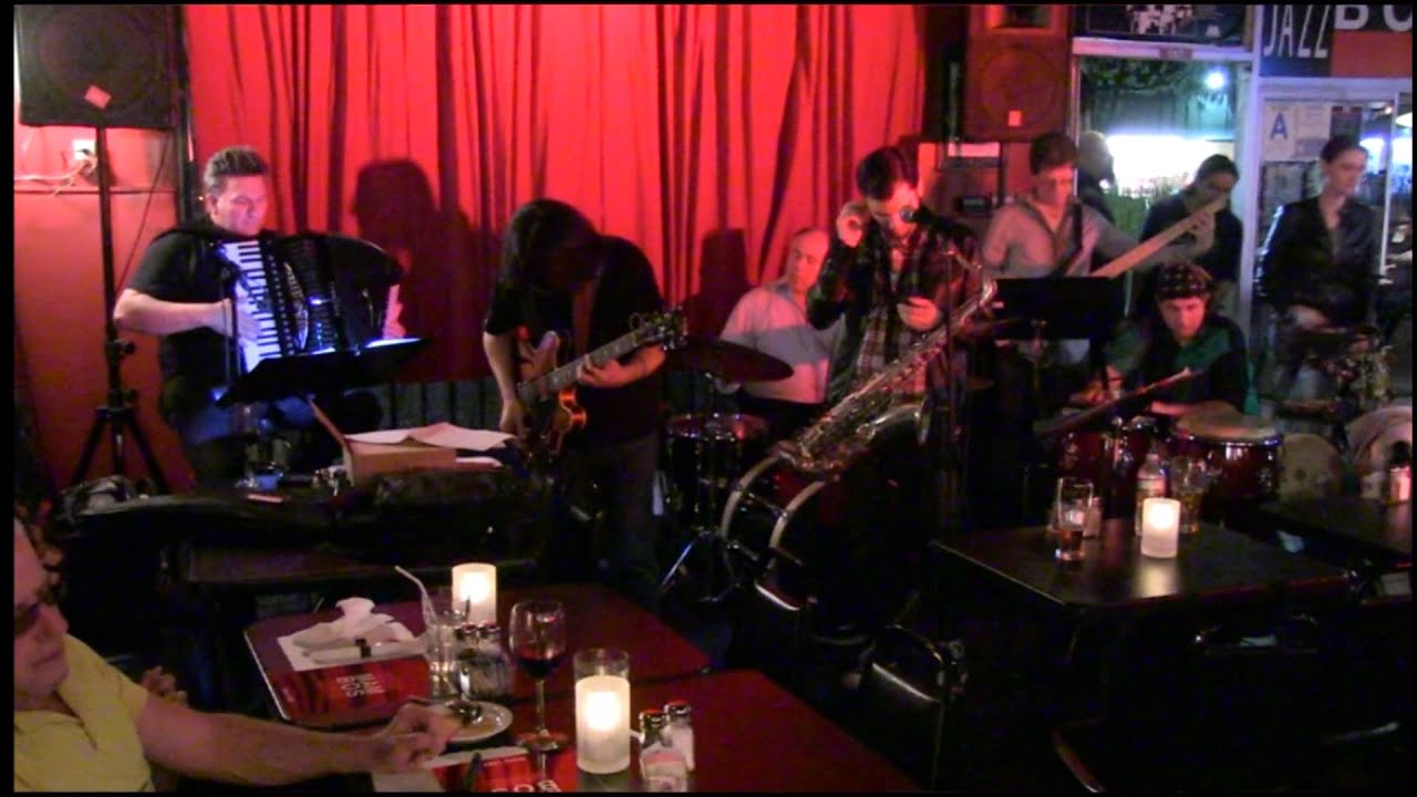 Cesar Mateus at the Mambo Cafe, Glendale CA.