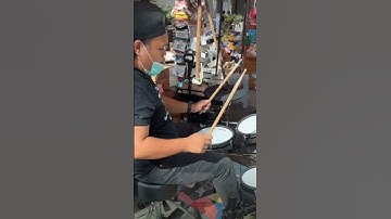 busking on street- sudoku Lucas 8s gen2 electronic drum