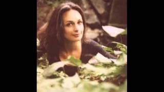 DenRA interviews Julia Butterfly Hill in Luna Treesit 1999