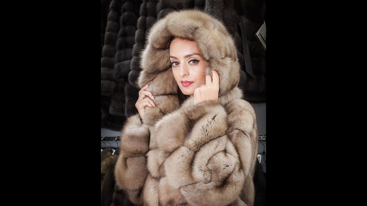 FABULOUS LADY ENJOYING SABLE FUR SHOPPING