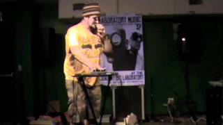 25 Kris Gruda at Laboratory Music #2 free improvisation festival Gainesville
