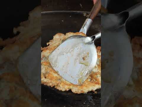 How to make Thai Oyster Omelette