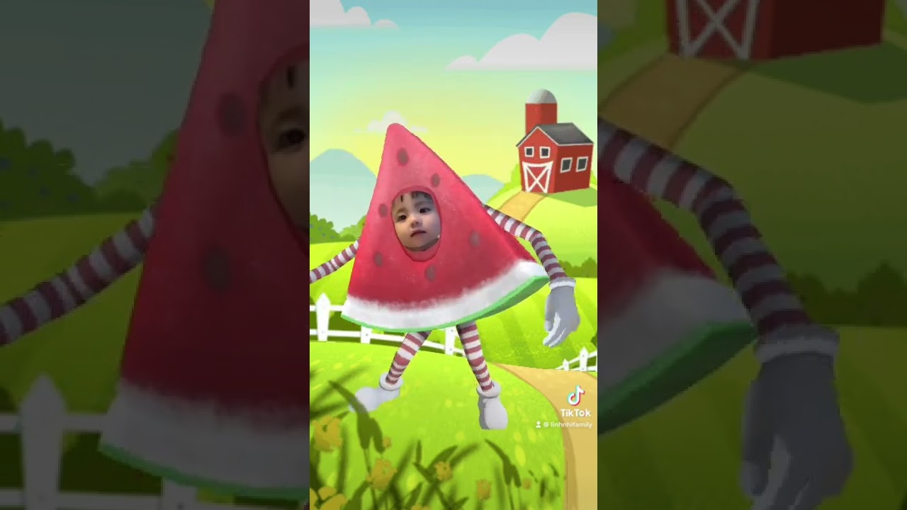 Gia đình Linh Nhi làm trái cây múa hát... Mẹ đi vắng, mẹ đi vắng, con sang chơi nhà bạn 🥰 #shorts