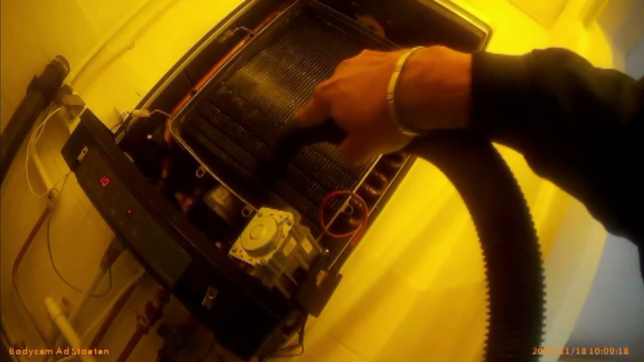 Intergas HRE 24/18 die HEEL lang niet was schoongemaakt,levensgevaarlijk