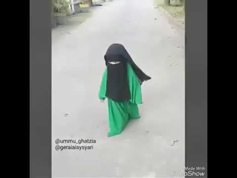 Anak kecil pakai cadar