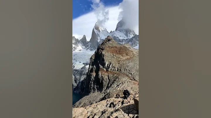 Mt. Fitz Roy trek lookout in El Chalten, Argentina.
