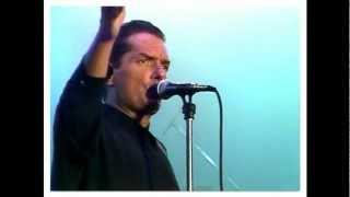 Video thumbnail of "Falco - Helden von heute (live 1993)"