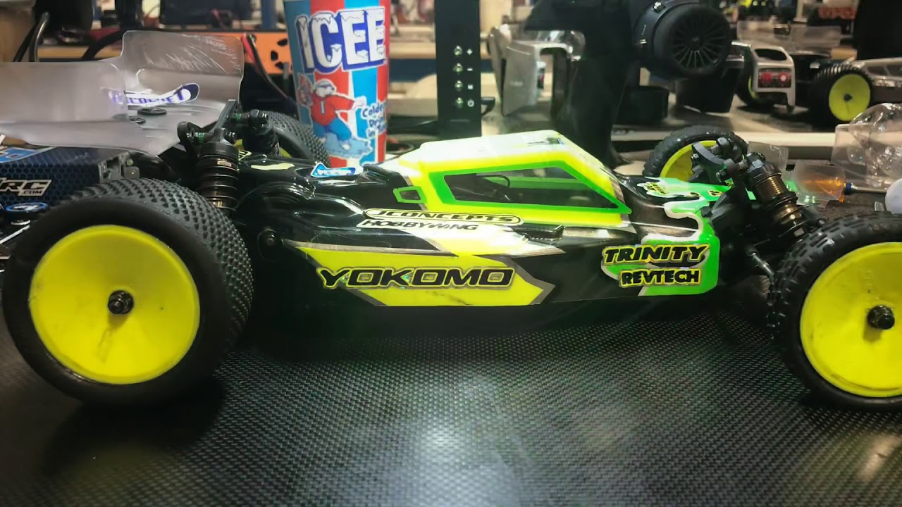 YZ2CAL2 Practice at Ricochet R/C Raceway - YouTube