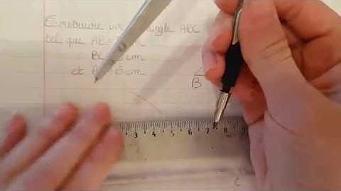 Construire un triangle connaissant la longueur de ses 3 côtés