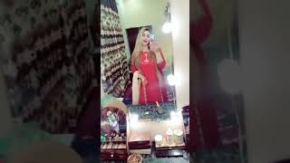 Mico Bella Stani Host