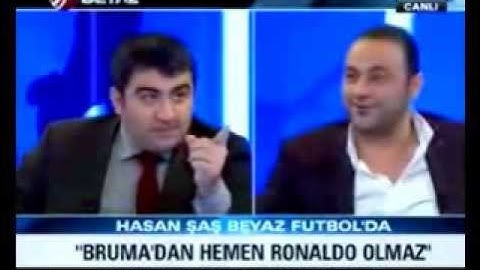 Ümit Özat ve Hasan Şaş'ın Esprili Konuşması.