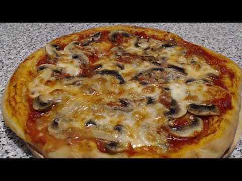Video: Pizza Ai Funghi Con Pollo
