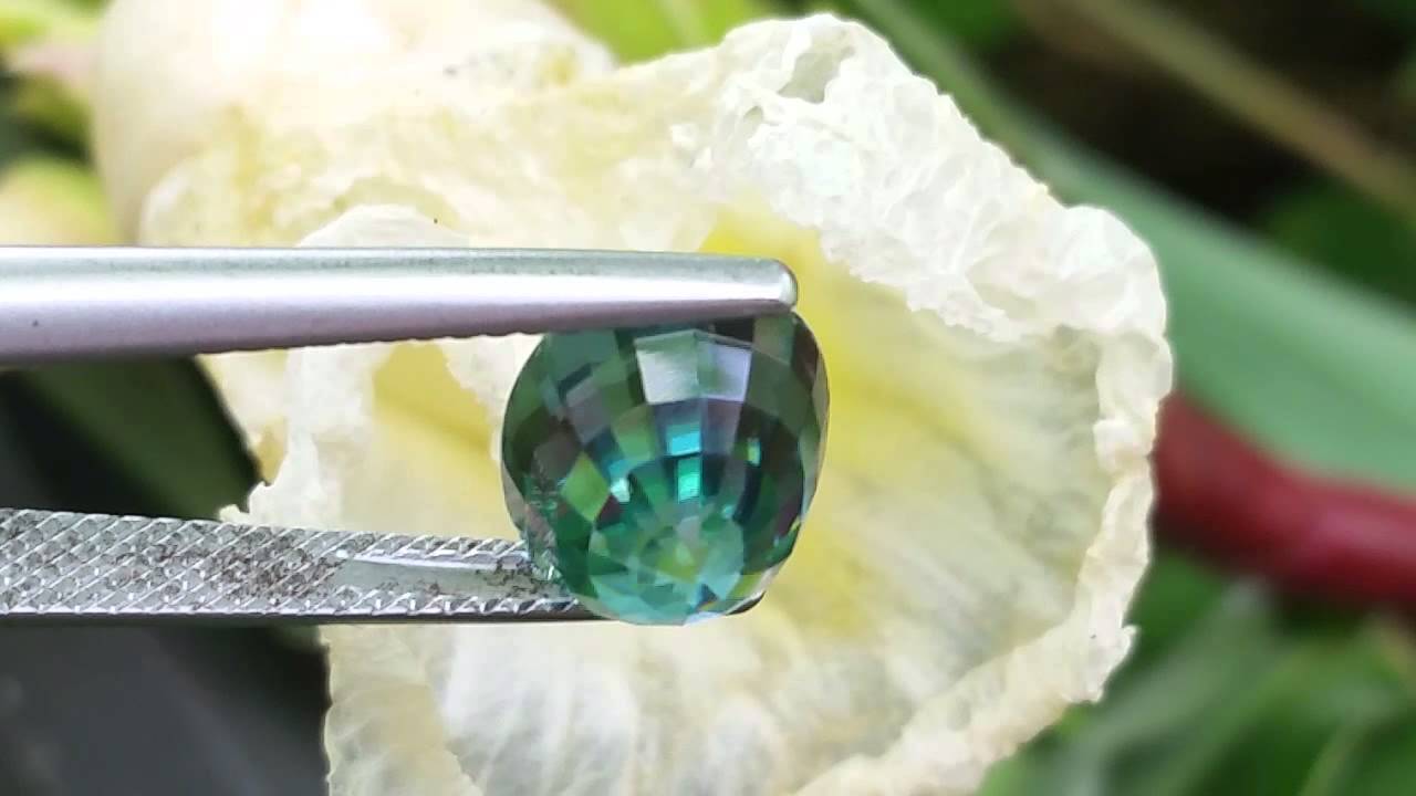 6.10ct Zircon. YouTube