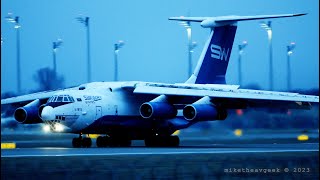 [4K] IL-76TD Silk Way during windy day @t Munich Airport