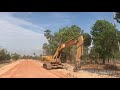 CAT 320 EXCAVATOR AT WORK