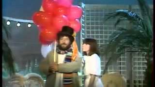 Video thumbnail of "Chantal goya et Carlos  Papa ballon"