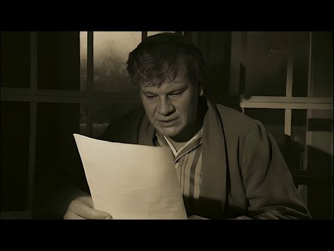 Бездомный пишет заявление в НКВД. Мастер и Маргарита (2005)
