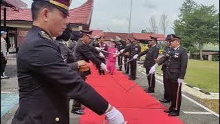 Upacara Tradisi Pedang Pora - Wisuda Purna Bakti
