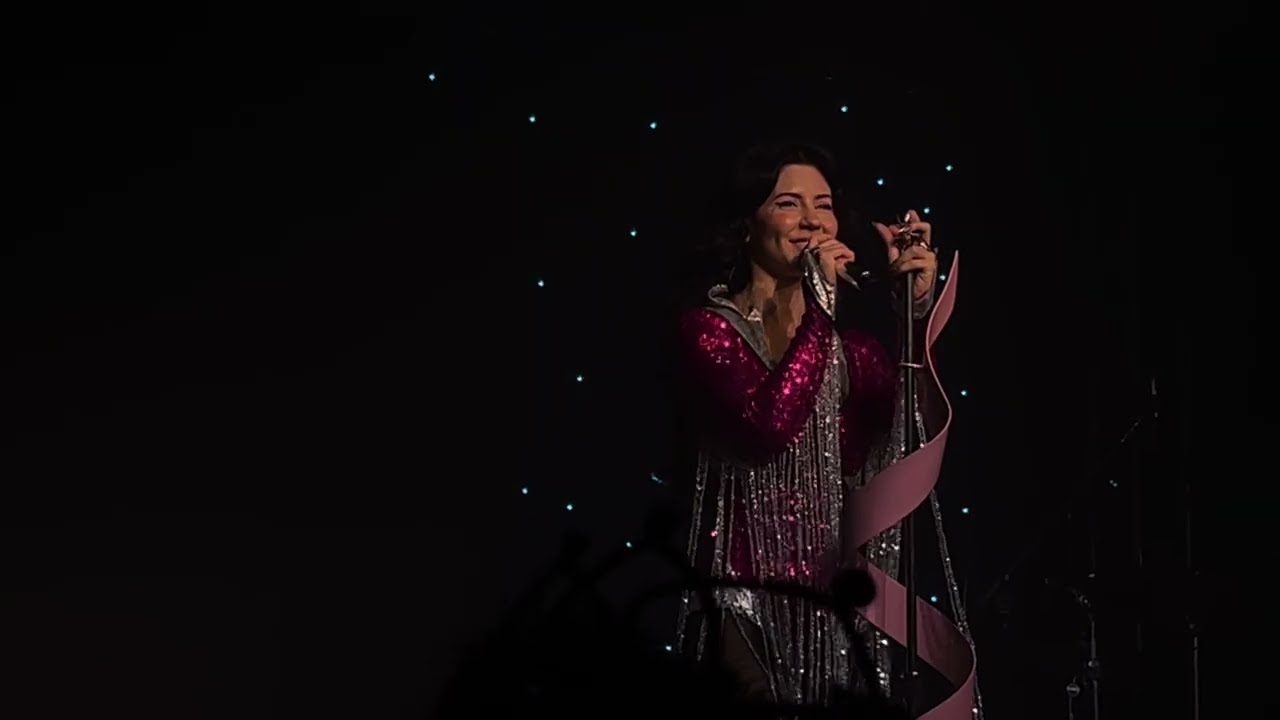 MARINA — I LOVE YOU (Live at Showbox SoDo 09.06.25) - YouTube