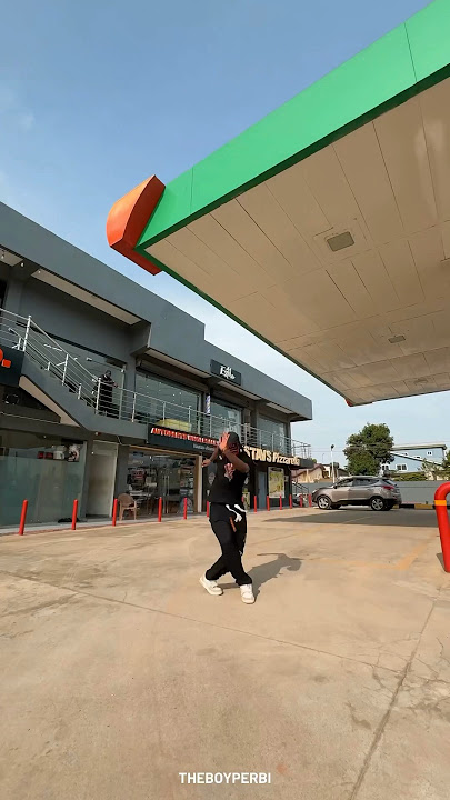 King Promise - Paris official dance video by theboyperbi #dance #theboyperbi #amapiano