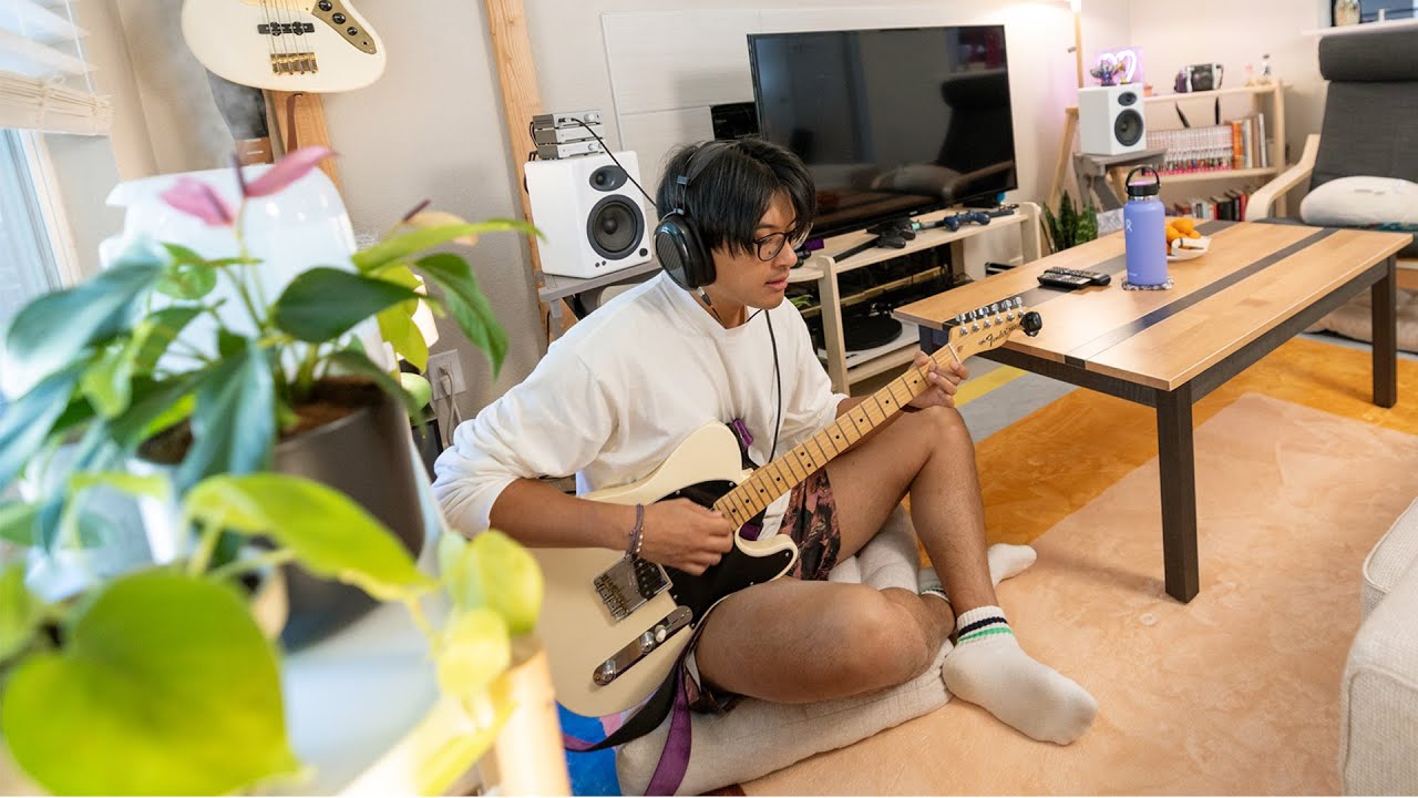 My Minimalist Apartment Is Full of VIBES ✨