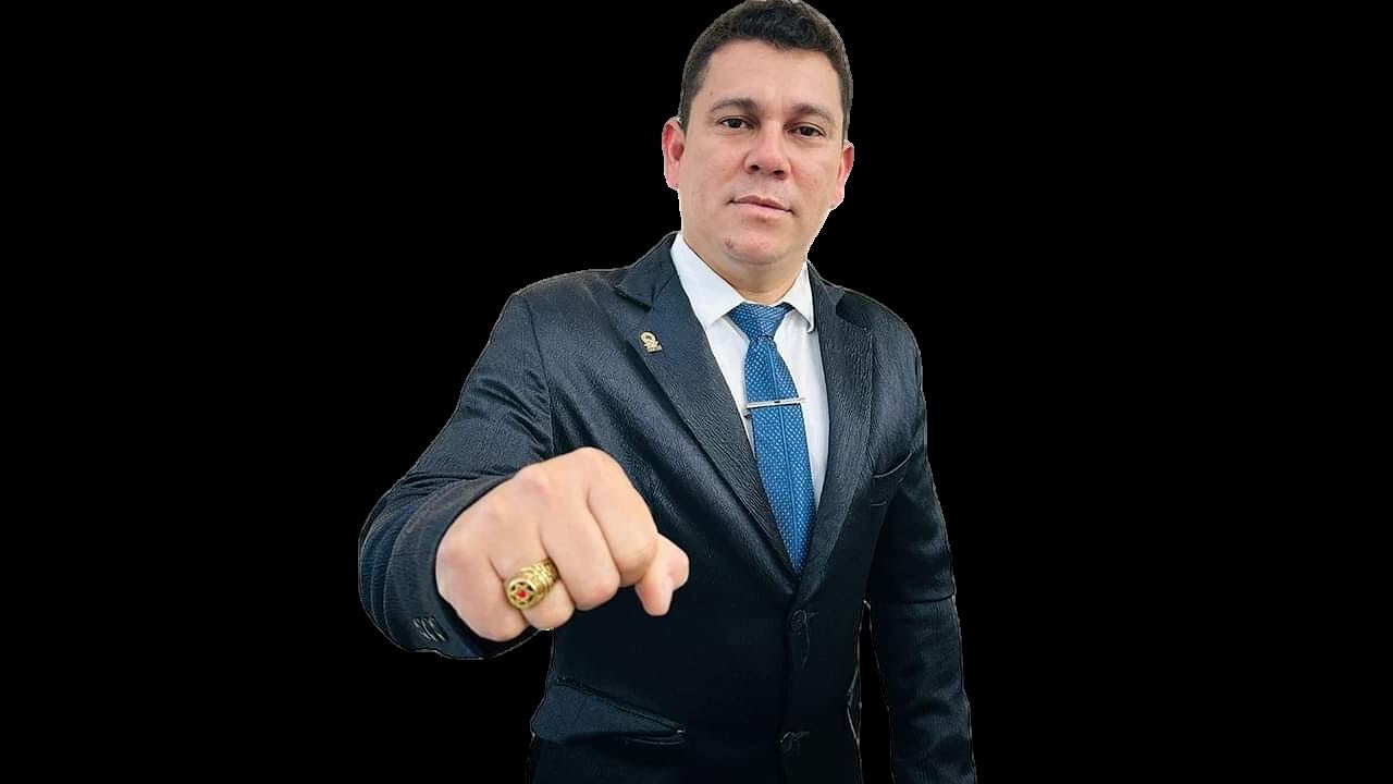 Transmissão ao vivo de Pastor Macedo - YouTube