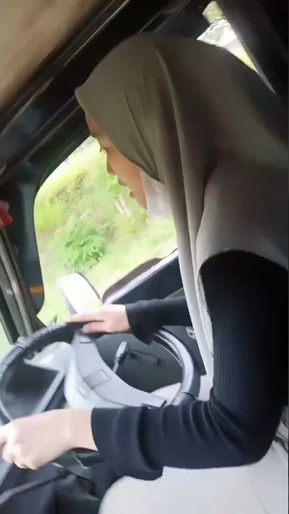 Kata siapa cewek gak bisa bawa mobil L300 #shorts