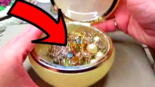 WOW! I FOUND IT and WAS STUNNED! It's thrown away, Vintage, vintage jewelry jewelry antiques