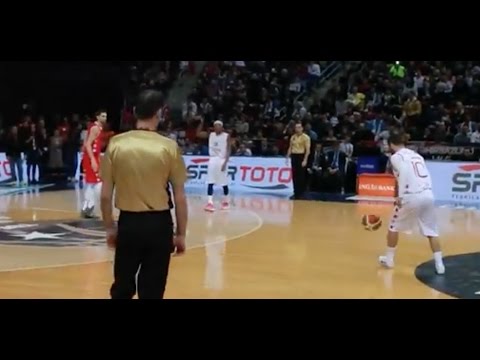 #ArdaTuran #BSLAllStar2017 'de Sergen Yalçın'ı anımsattı