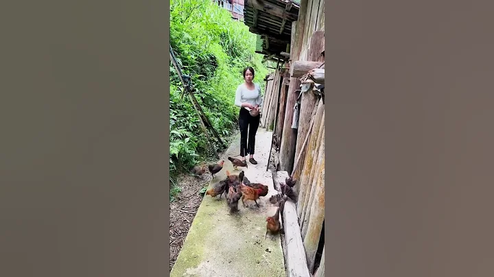 小時候，哭着哭着就笑了；長大後，笑着笑着就哭了；多希望回到最初的樣子，快樂的做個傻子……祝大家六一兒童節快樂！ #鄉村守護人 #農村生活 #記錄真實生活 快手 - 天天要聞