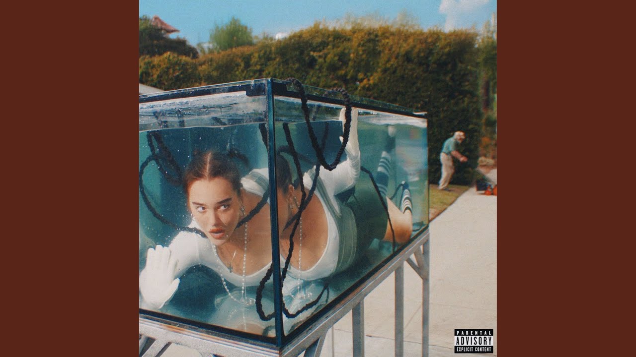 在 YouTube 上观看 WOOO / RUN IT 在 YouTube 上观看 WOOO / RUN IT