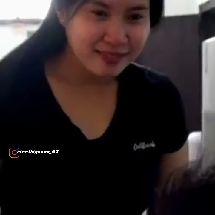 Story' WhatsApp . Tisu Magic Buat Basuh Muka 🤣🤣