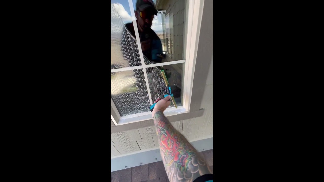 WINDOW CLEANING TECHNIQUE KEEP IT SIMPLE