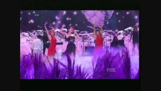 Selena Gomez:  Love You Like A Love Song [Live]